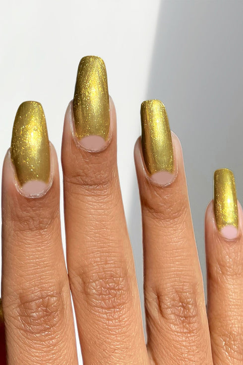 COSPLAY LAMÉ NAIL POLISH